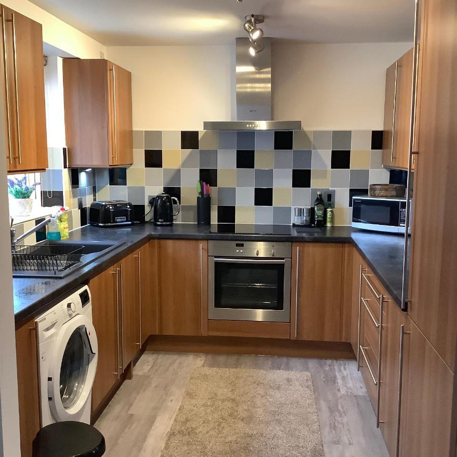 37 Farraline Court, City Centre Apartment Inverness Dış mekan fotoğraf