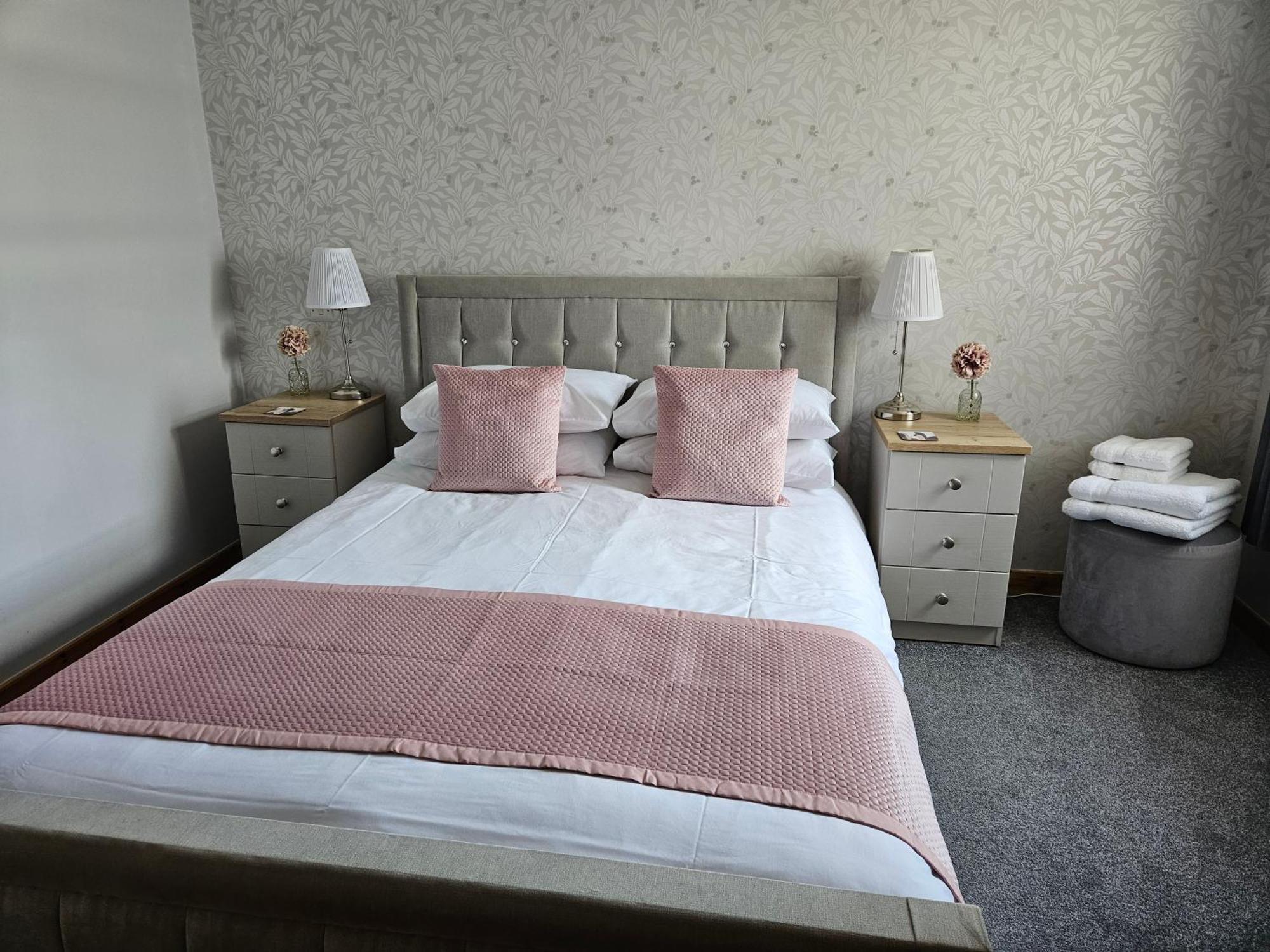 37 Farraline Court, City Centre Apartment Inverness Dış mekan fotoğraf
