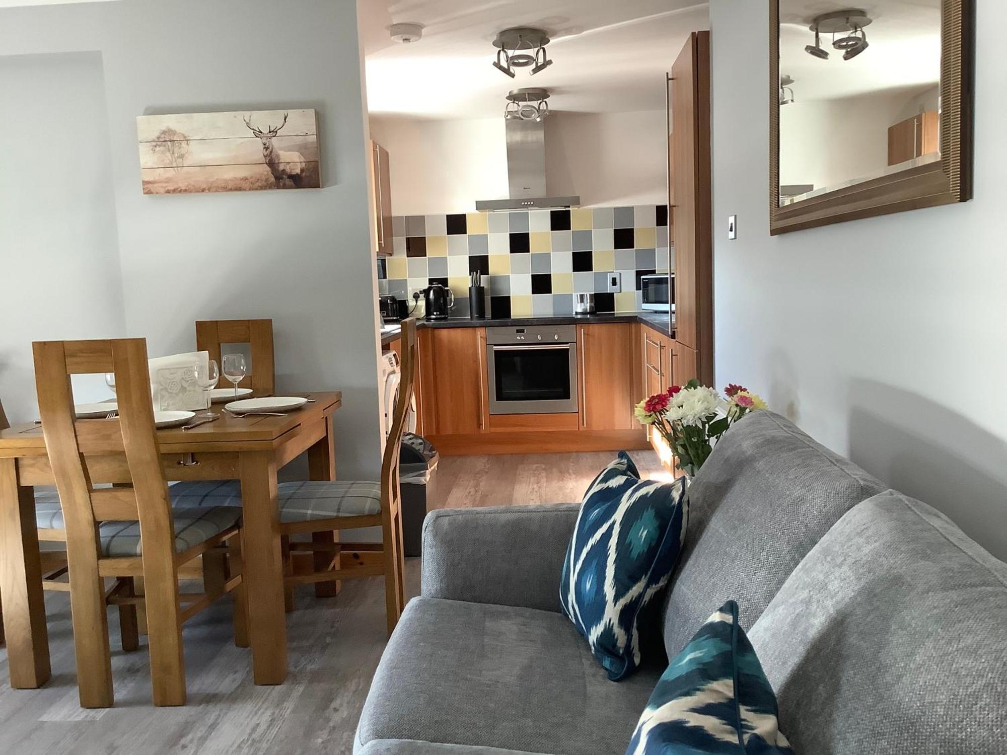 37 Farraline Court, City Centre Apartment Inverness Dış mekan fotoğraf